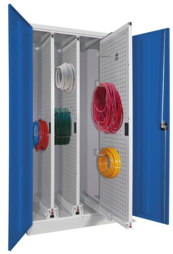 PAVOY Armoire verticale avec équipements pratiques