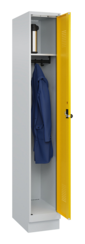 C+P Armoire vestiaire Evolo PLUS sur socle