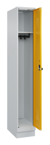C+P Armoire vestiaire Evolo PLUS sur socle
