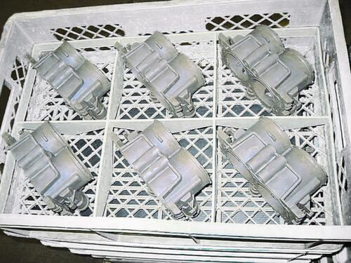 Séparateur à cases fixes pour bac norme Europe