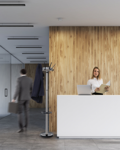 MAUL Porte-manteau MAULcaligo, avec 16/8/8 crochets, RAL 9004 noir de sécurité / similaire à RAL 9006 aluminium blanc